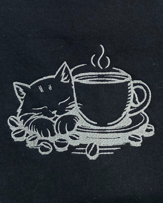 Chat Mocha - Fil argent sur sweat-shirt noir