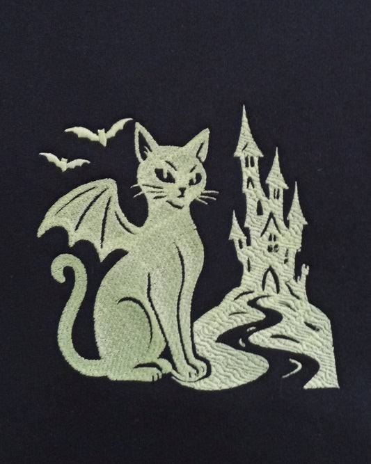 Le Château - Fil phosphorescent sur sweat à capuche noir