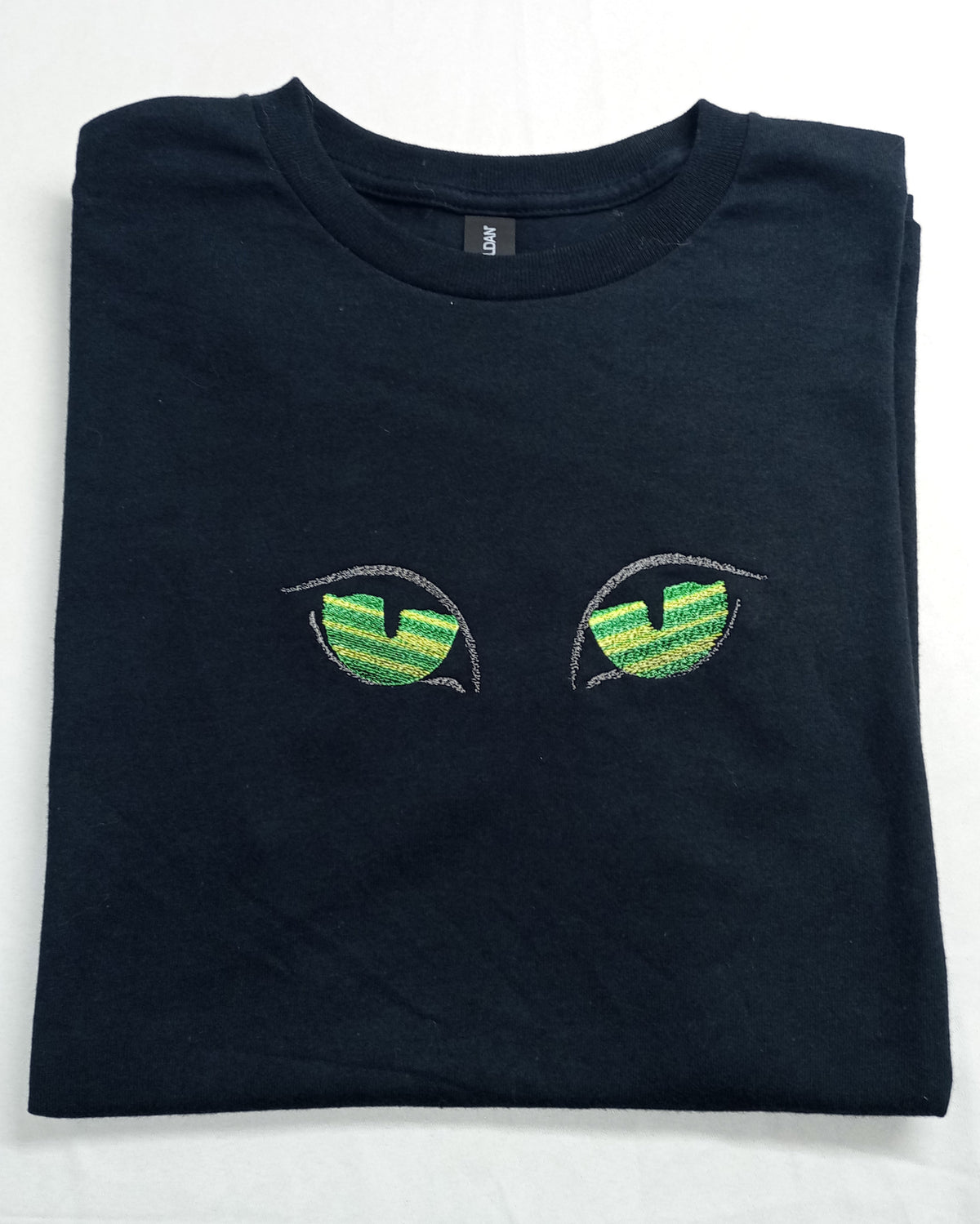 Vision nocturne - Vert/Jaune et Argent sur T-shirt noir