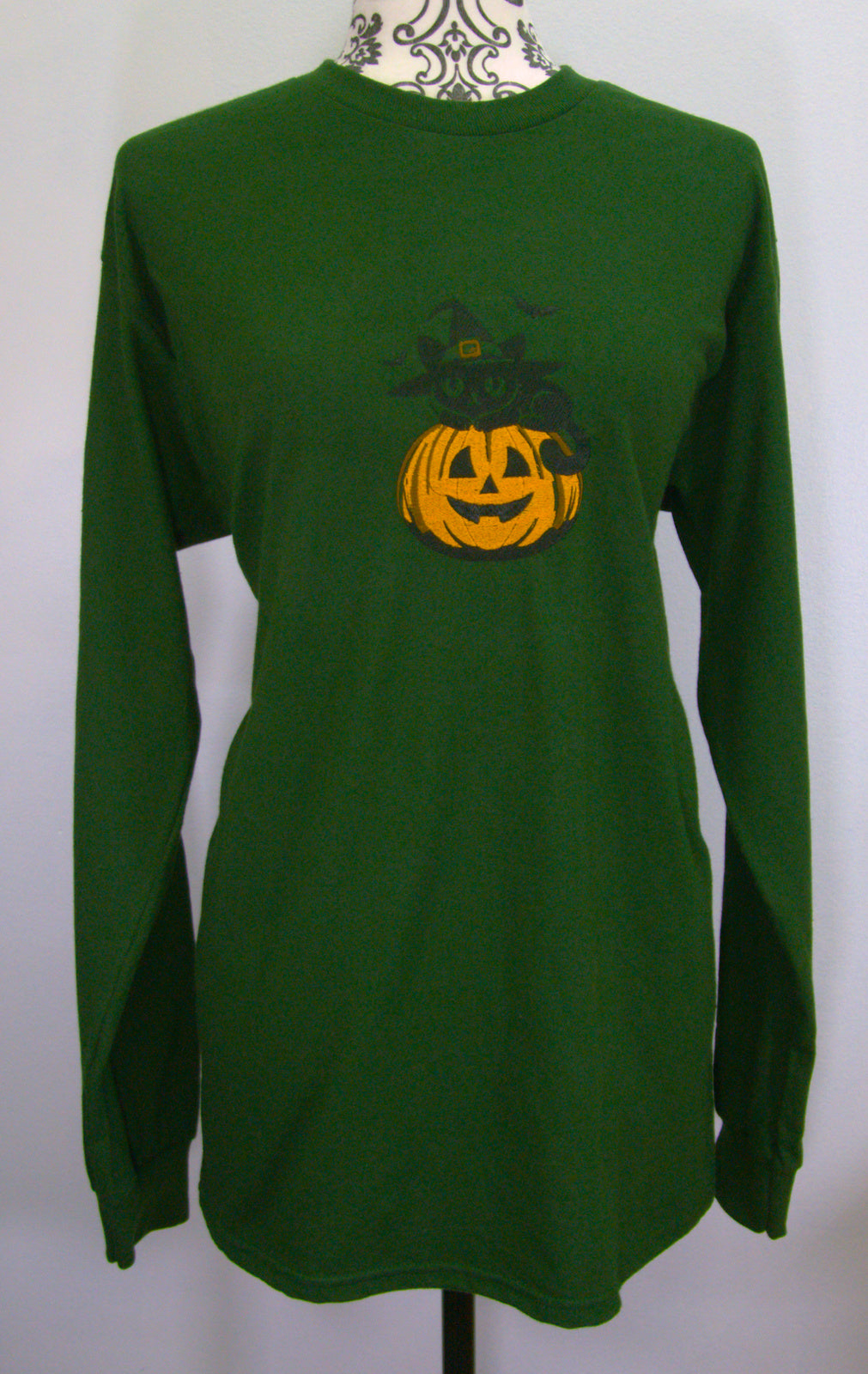 Witchy-Kitty Long Sleeve
