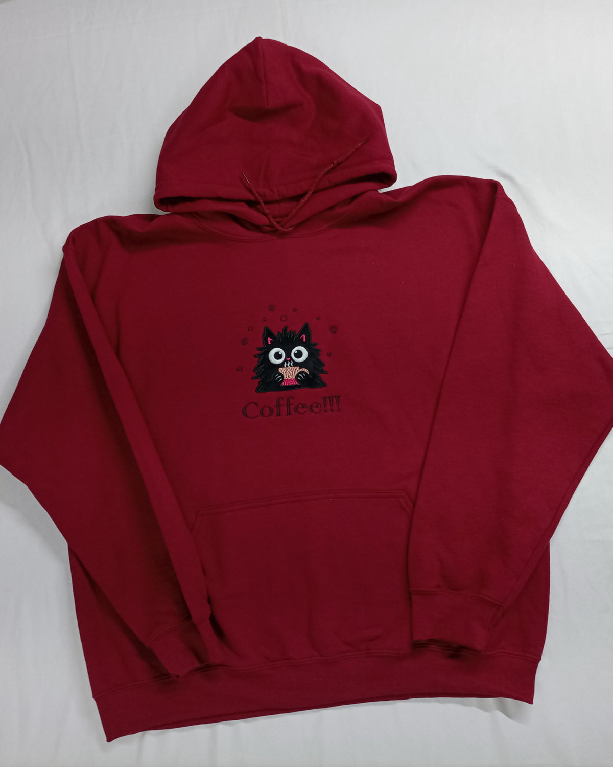 Café !!! - Sweat à capuche noir sur bordeaux (Copie)