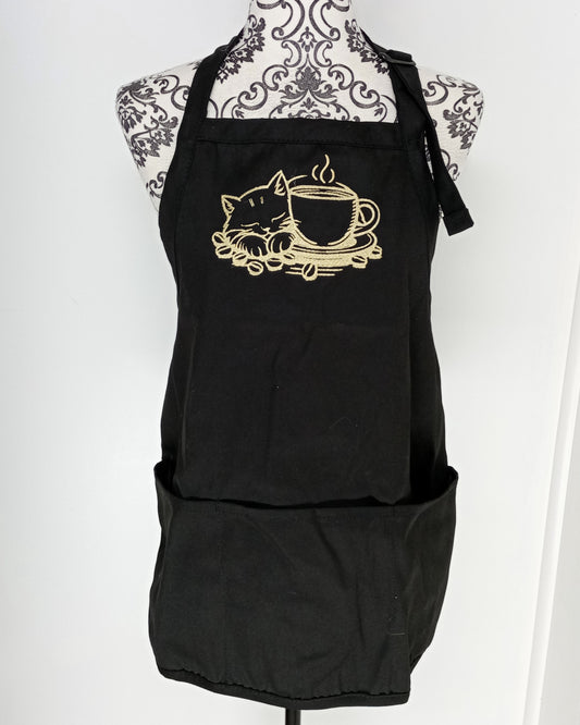 Chat Mocha - Fil doré brillant sur tablier noir