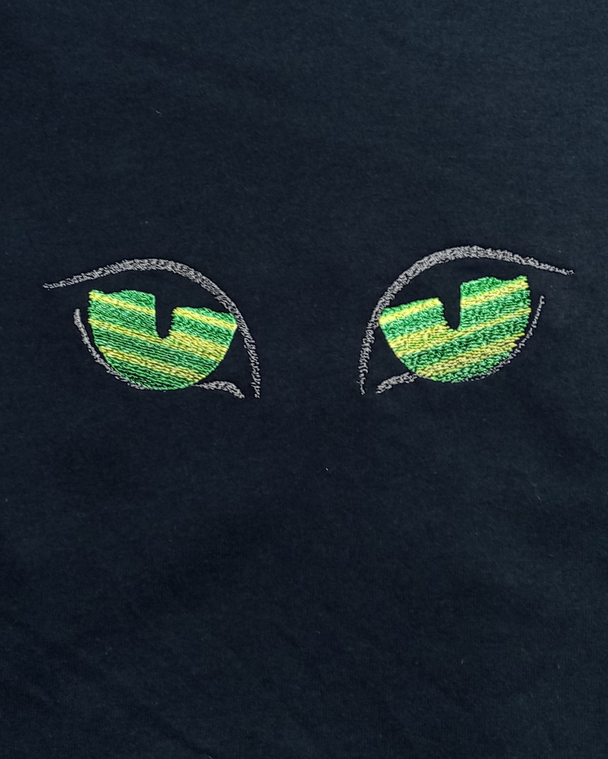 Vision nocturne - Vert/Jaune et Argent sur T-shirt noir