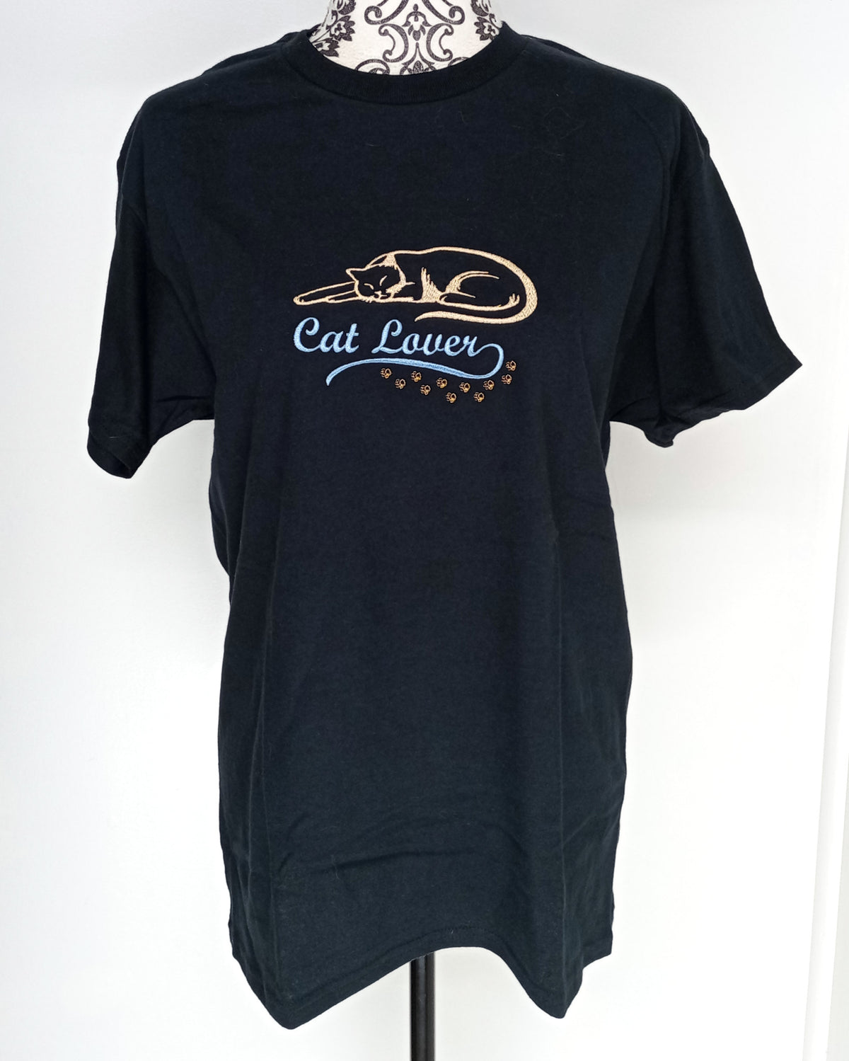 Amoureux des chats - T-shirt noir avec motifs or et bleu