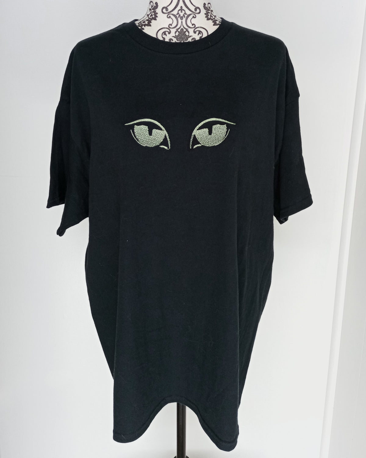 Night vision - Glow In the Dark on T-Shirt