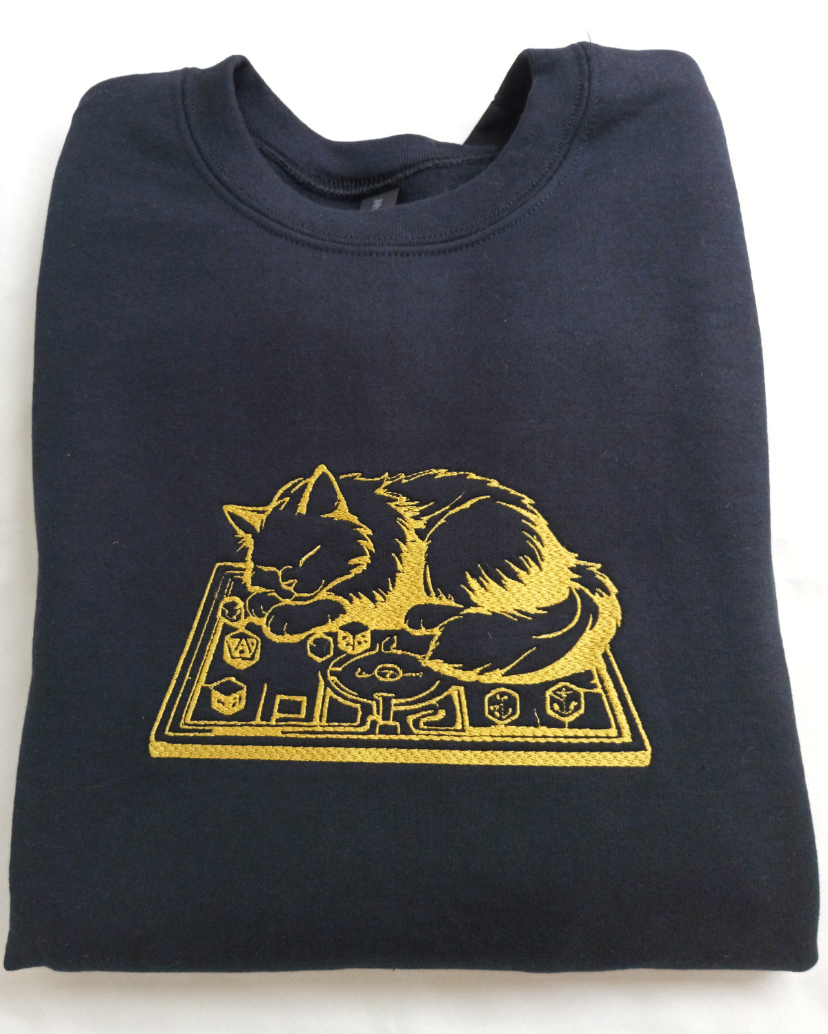 Plateau de jeu - Hoodie noir avec motif doré foncé